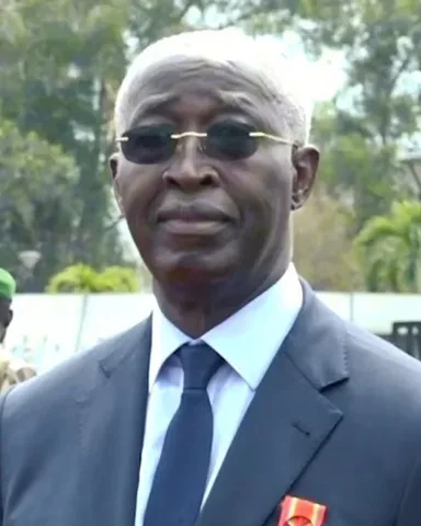 Raymond Ndong Sima