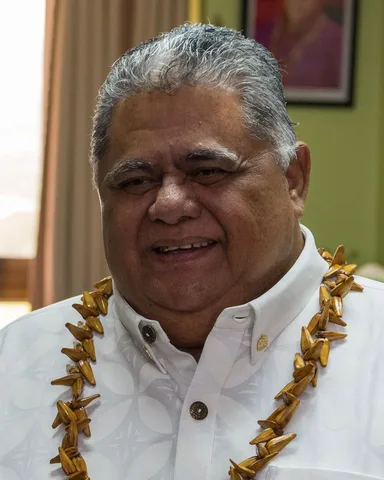 La’aulialemalietoa Leuatea Polataivao Fosi Schmidt